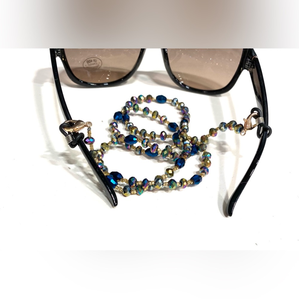 NWOT‼️ Don’t Lose Your Glasses! Iridescent Glasses Holders 12 in length Handmade - Picture 7 of 7